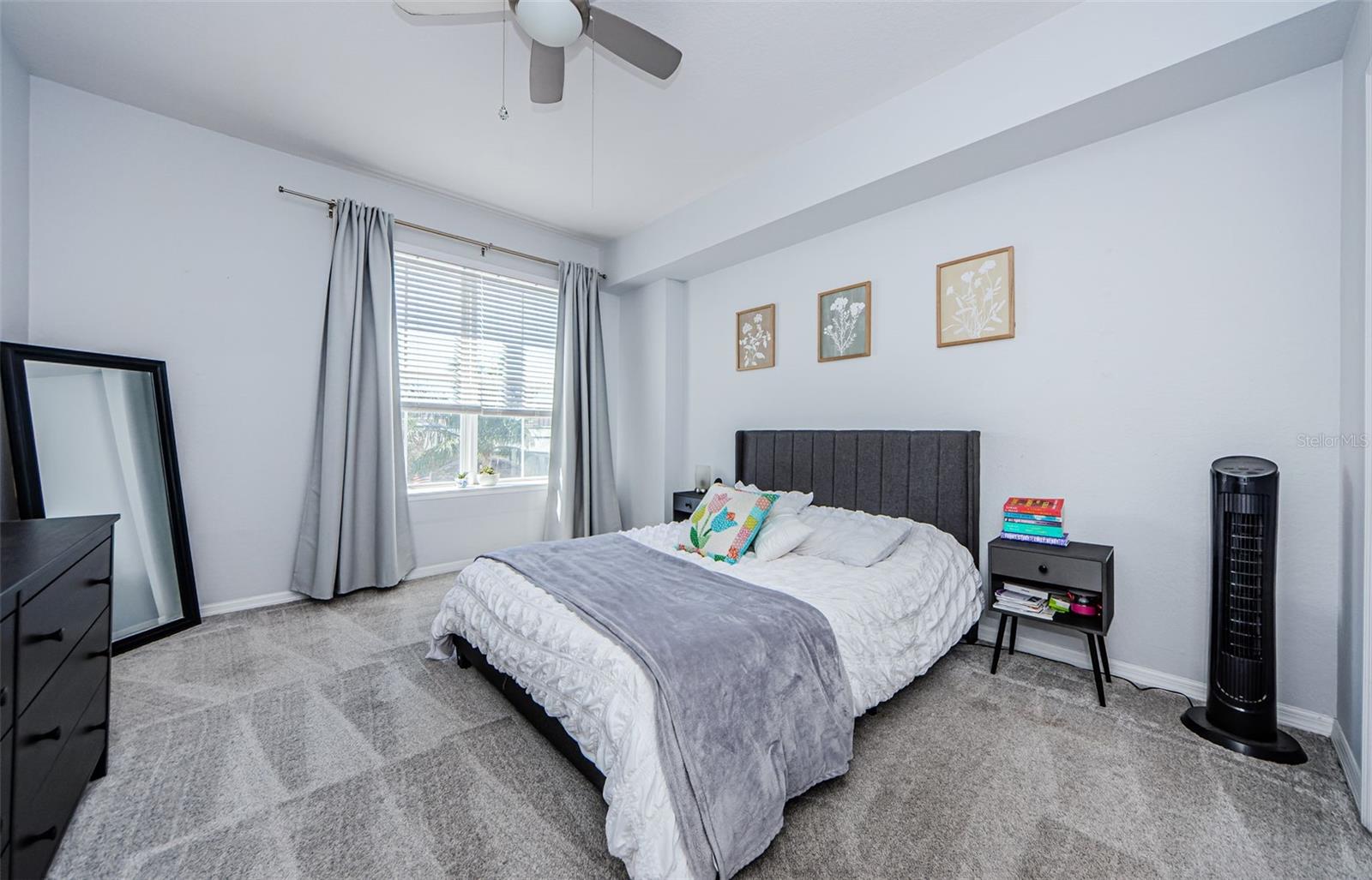 Image 7 of 9 For 700 Harbour Island Boulevard 404