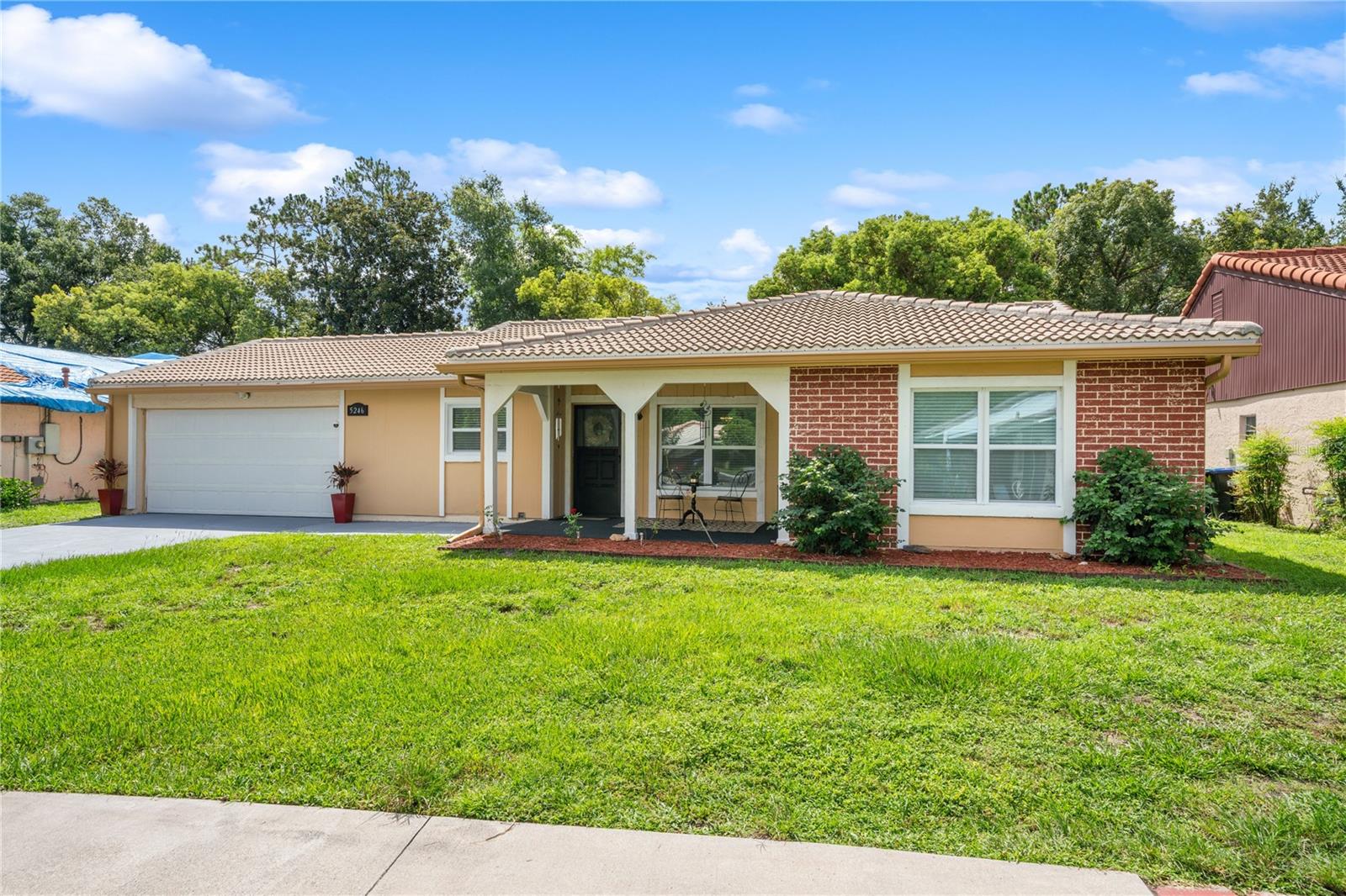 Image 2 of 50 For 5246 Mayapple Circle