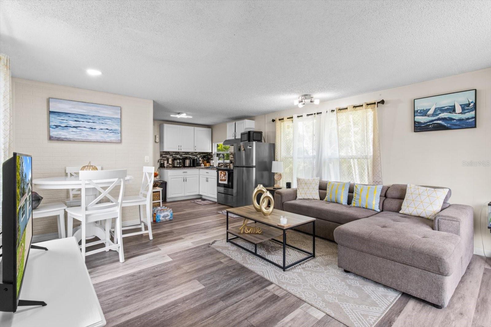 Image 23 of 44 For 5117 Mallett Drive