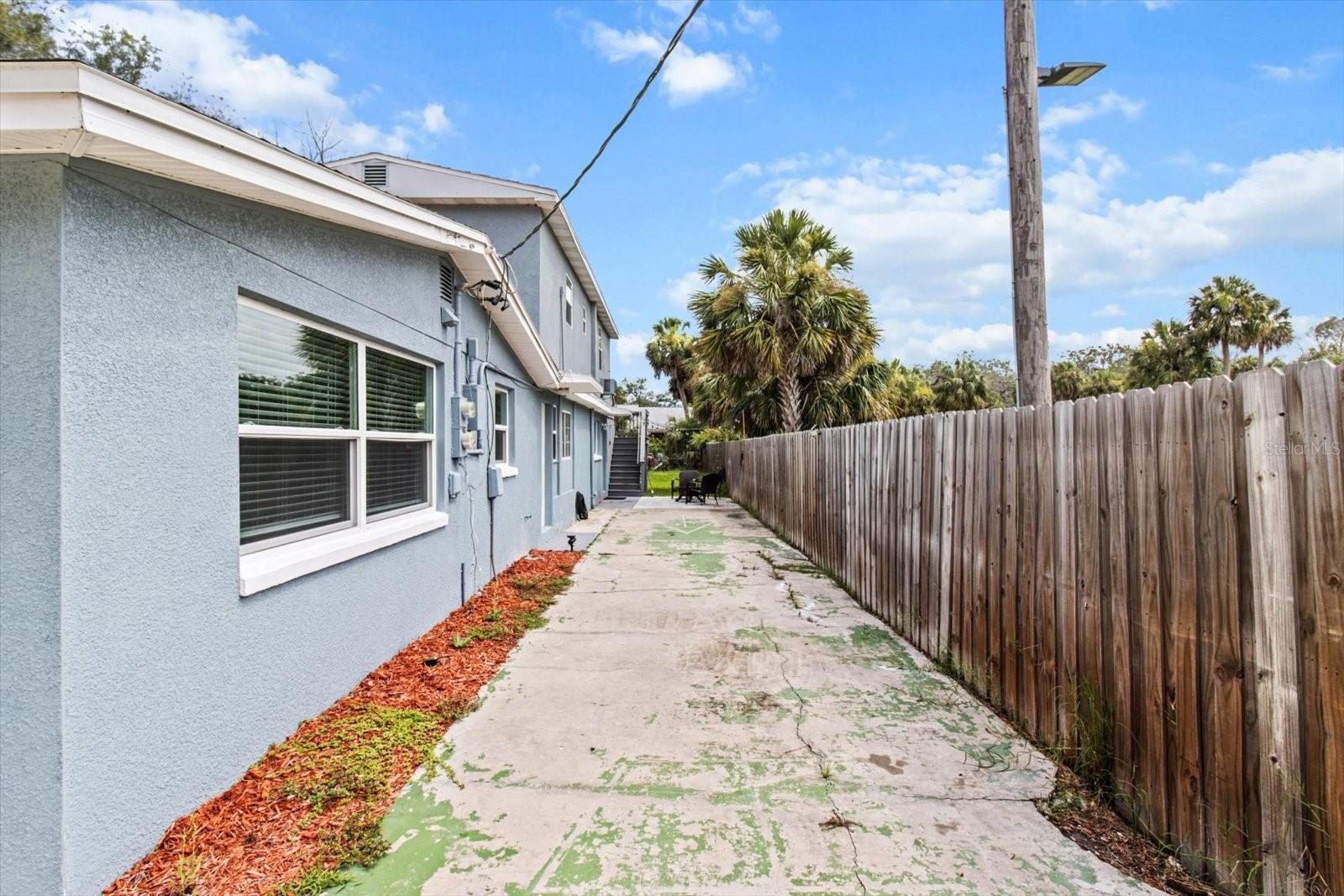 Image 32 of 44 For 5117 Mallett Drive