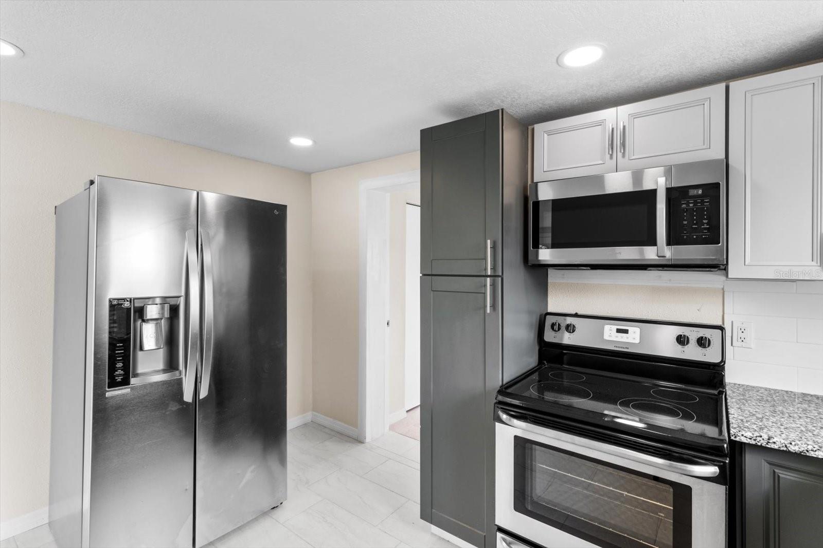 Image 7 of 44 For 5117 Mallett Drive