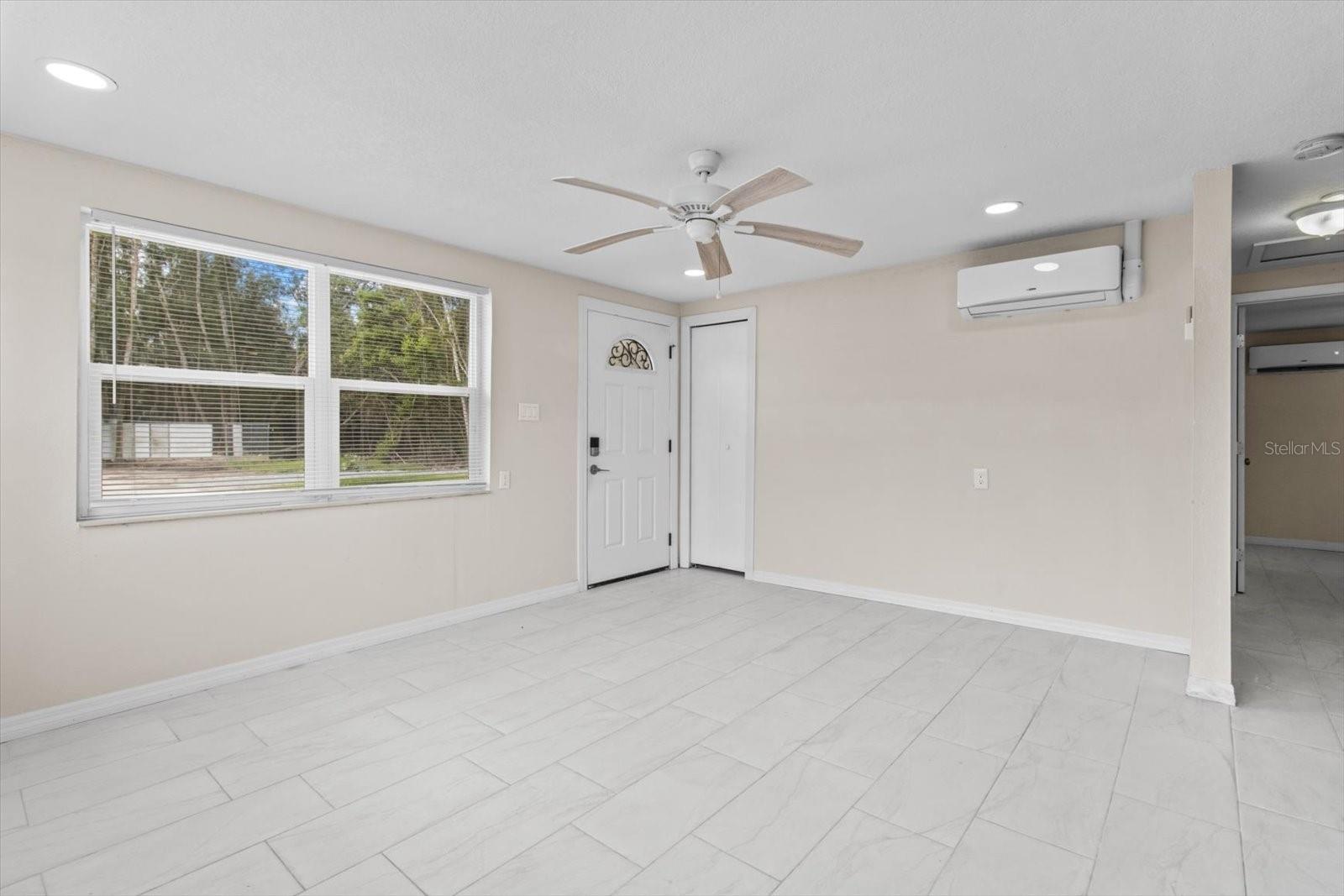Image 9 of 44 For 5117 Mallett Drive