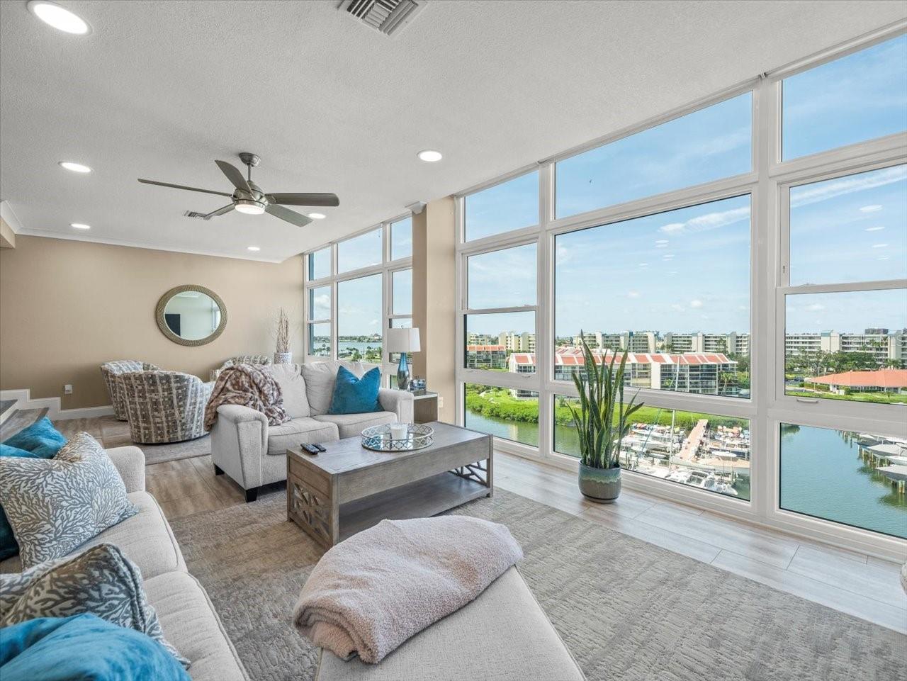 Image 11 of 74 For 7600 Sun Island Drive S 804