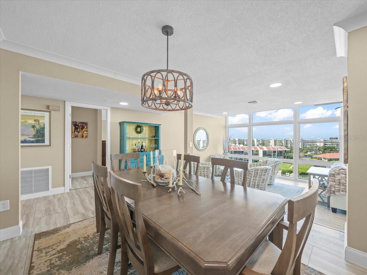 Image 28 of 74 For 7600 Sun Island Drive S 804