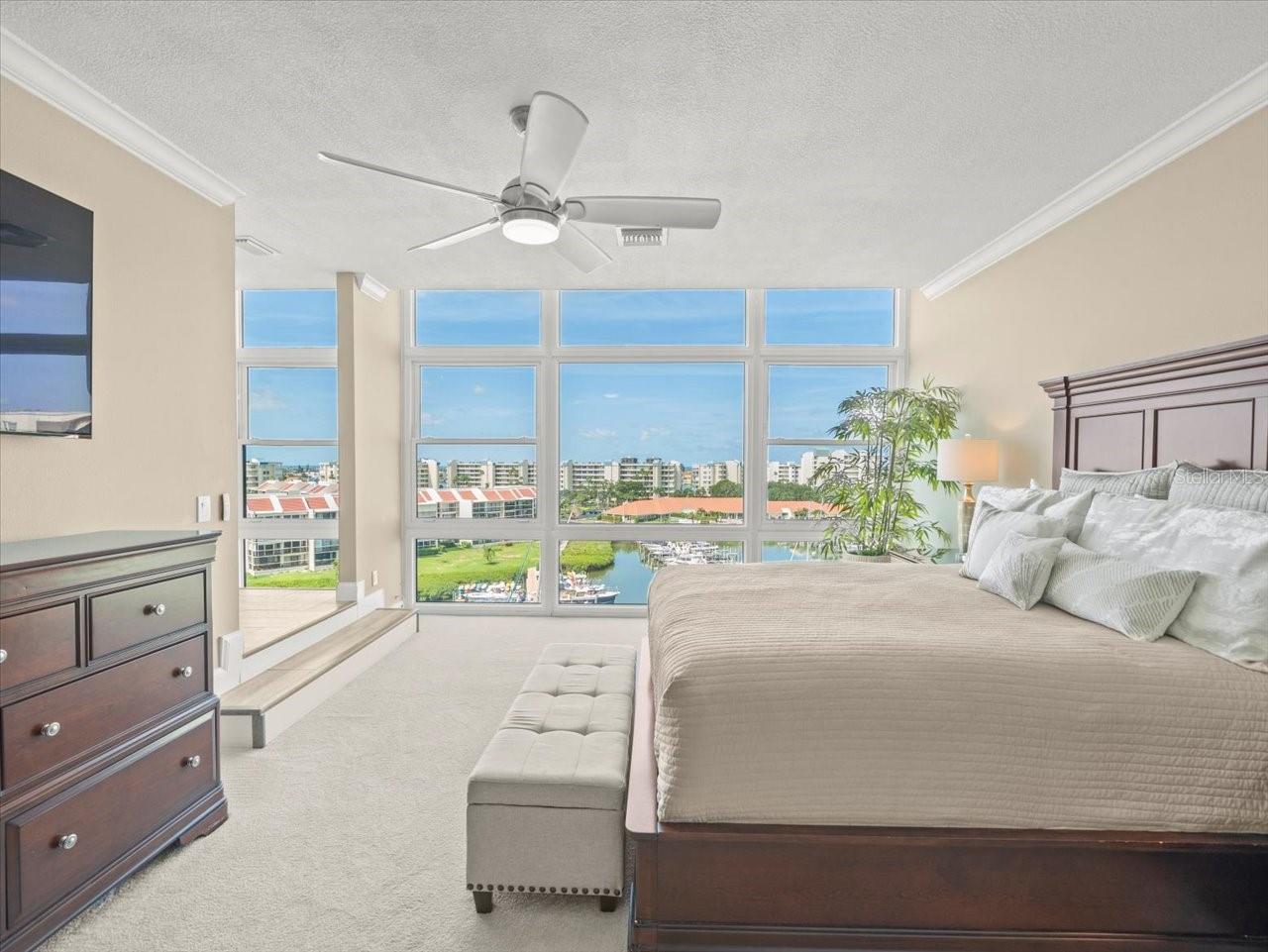 Image 29 of 74 For 7600 Sun Island Drive S 804
