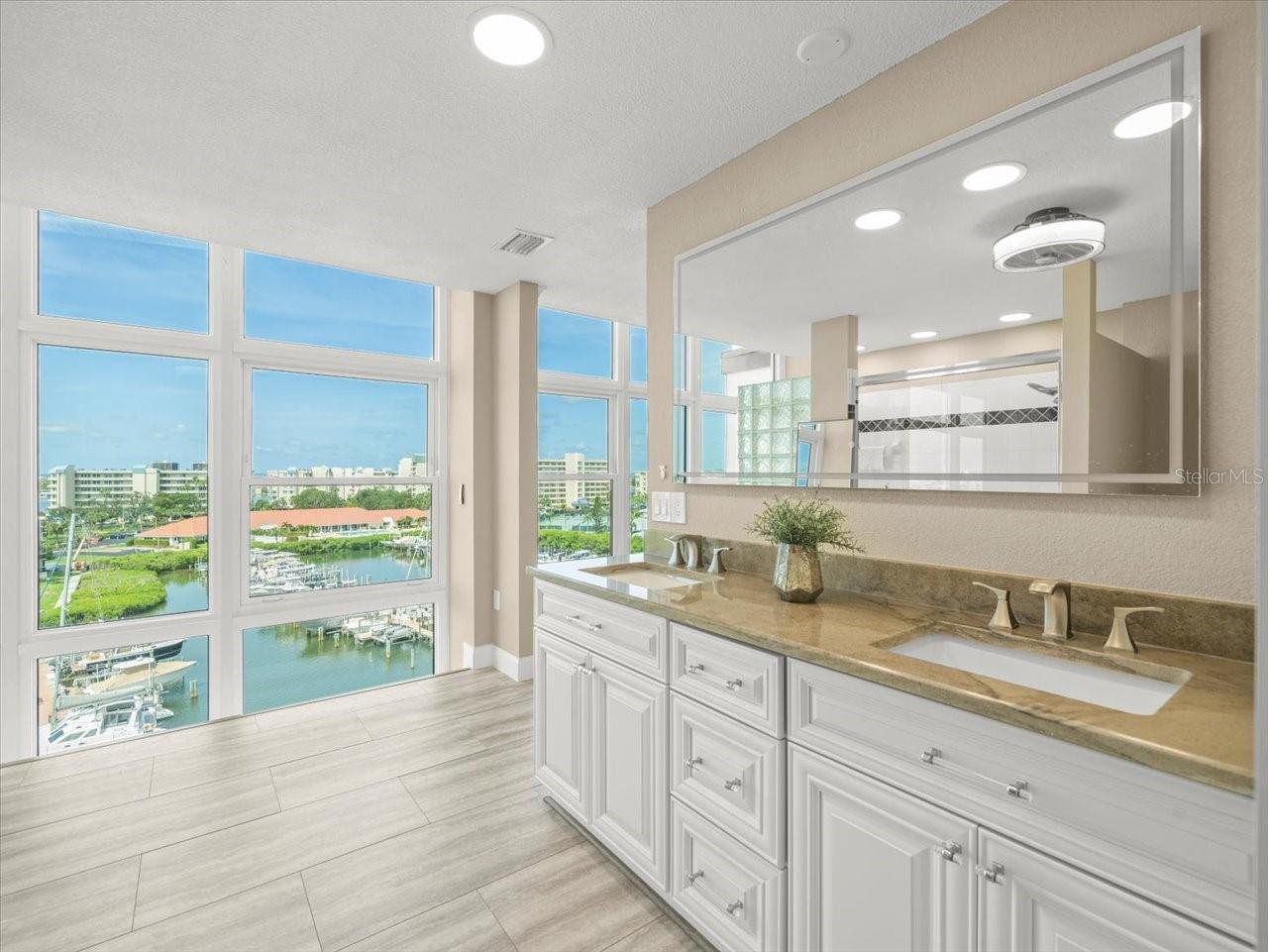 Image 35 of 74 For 7600 Sun Island Drive S 804
