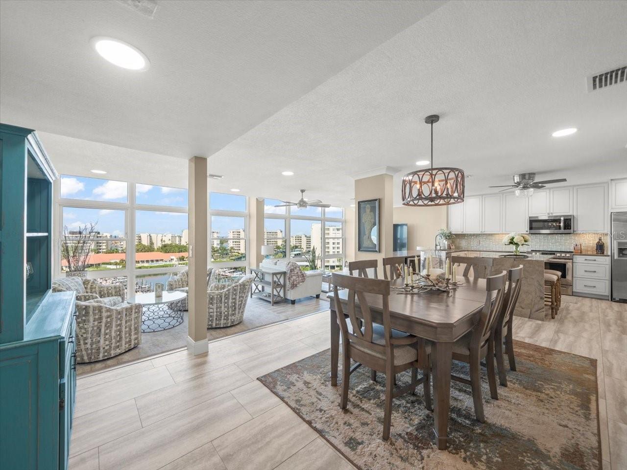 Image 4 of 74 For 7600 Sun Island Drive S 804