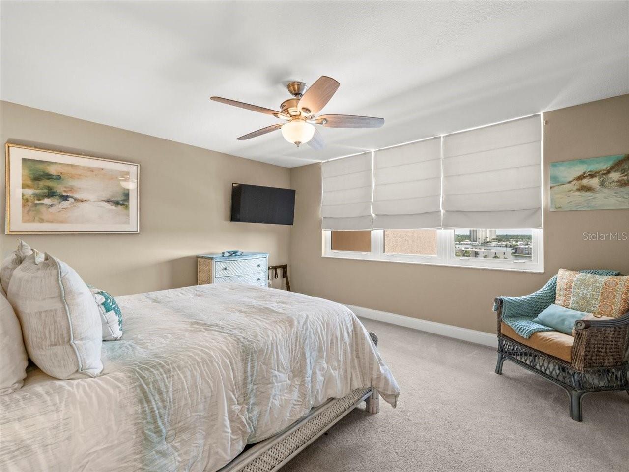 Image 41 of 74 For 7600 Sun Island Drive S 804