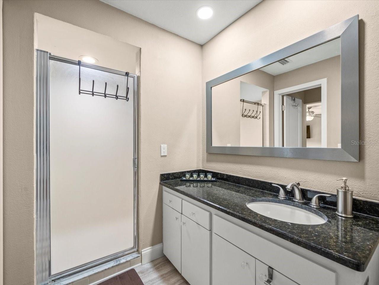 Image 42 of 74 For 7600 Sun Island Drive S 804