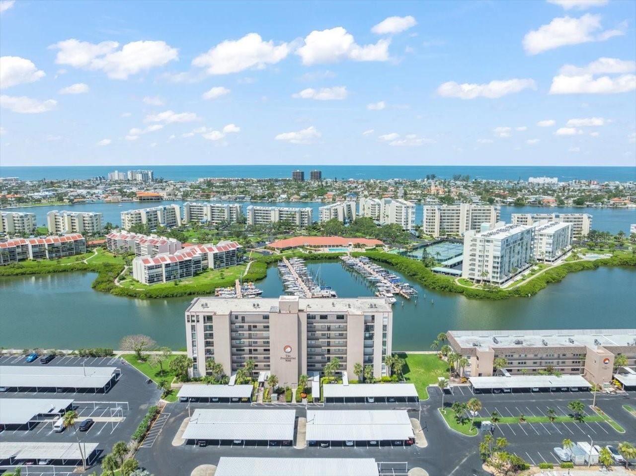 Image 50 of 74 For 7600 Sun Island Drive S 804