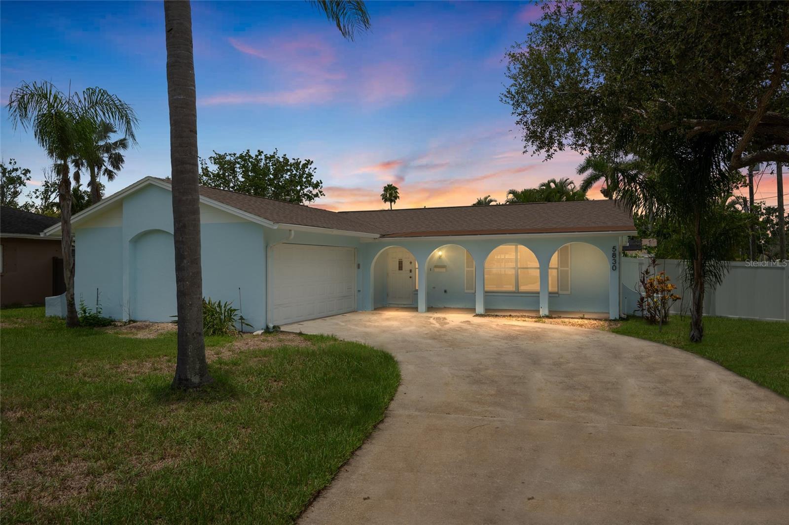 Details for 5830 Venetian Boulevard Ne, ST PETERSBURG, FL 33703