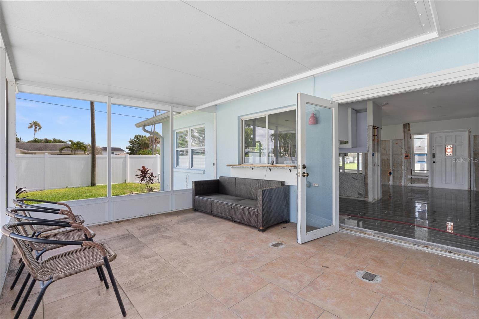 Image 15 of 36 For 5830 Venetian Boulevard Ne