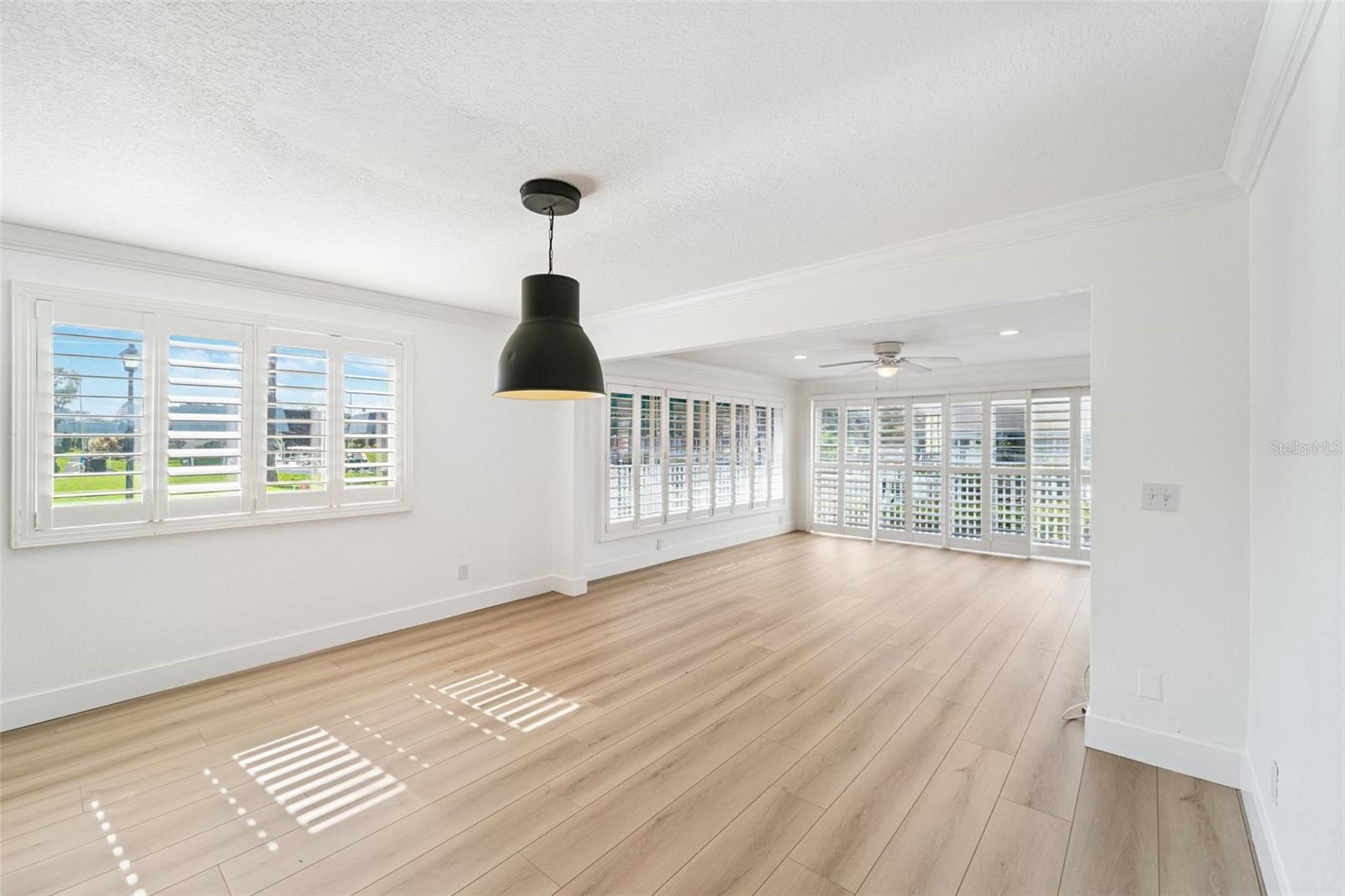 Image 14 of 44 For 9410 Tara Cay Court 15