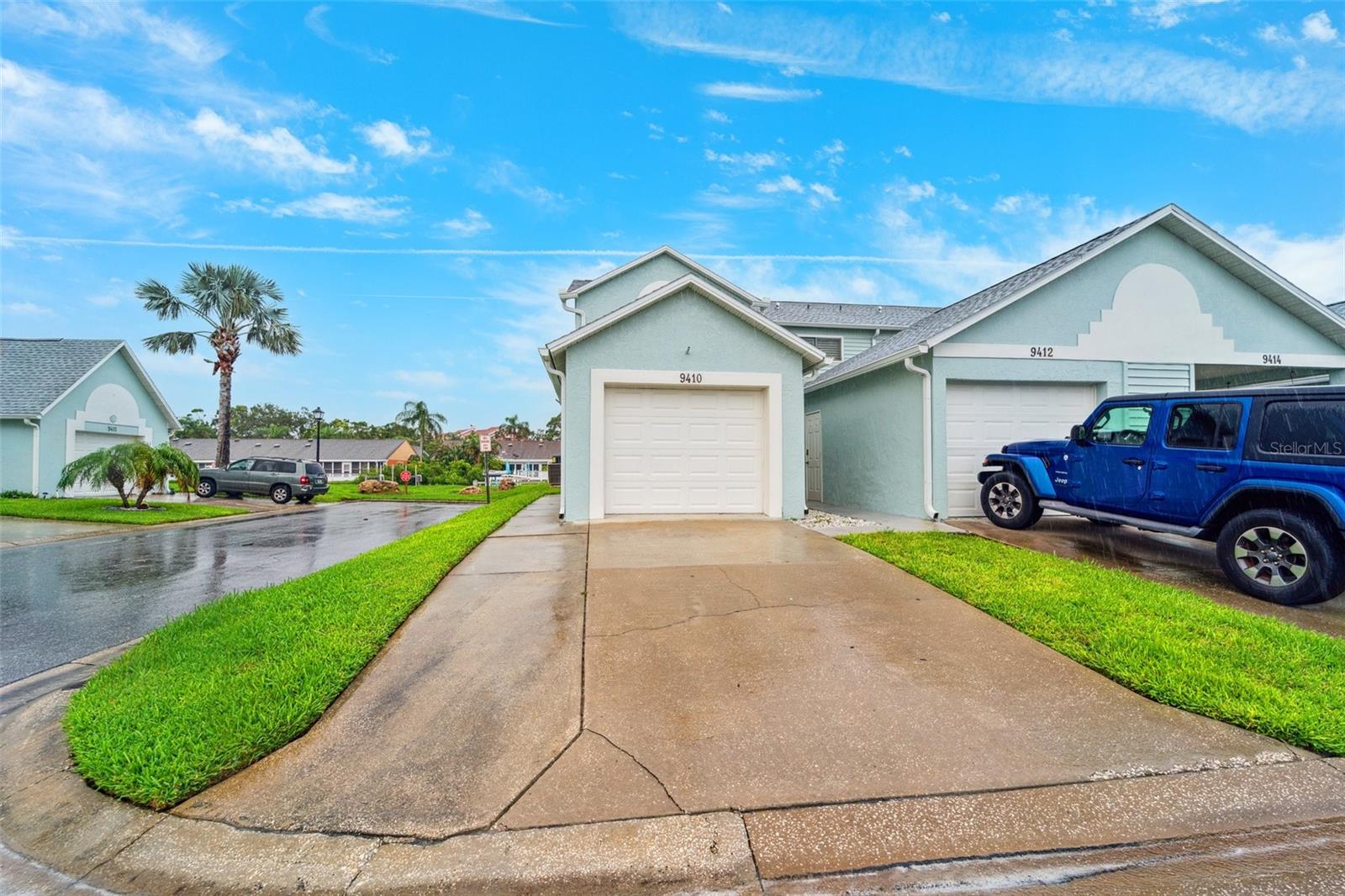 Image 3 of 44 For 9410 Tara Cay Court 15
