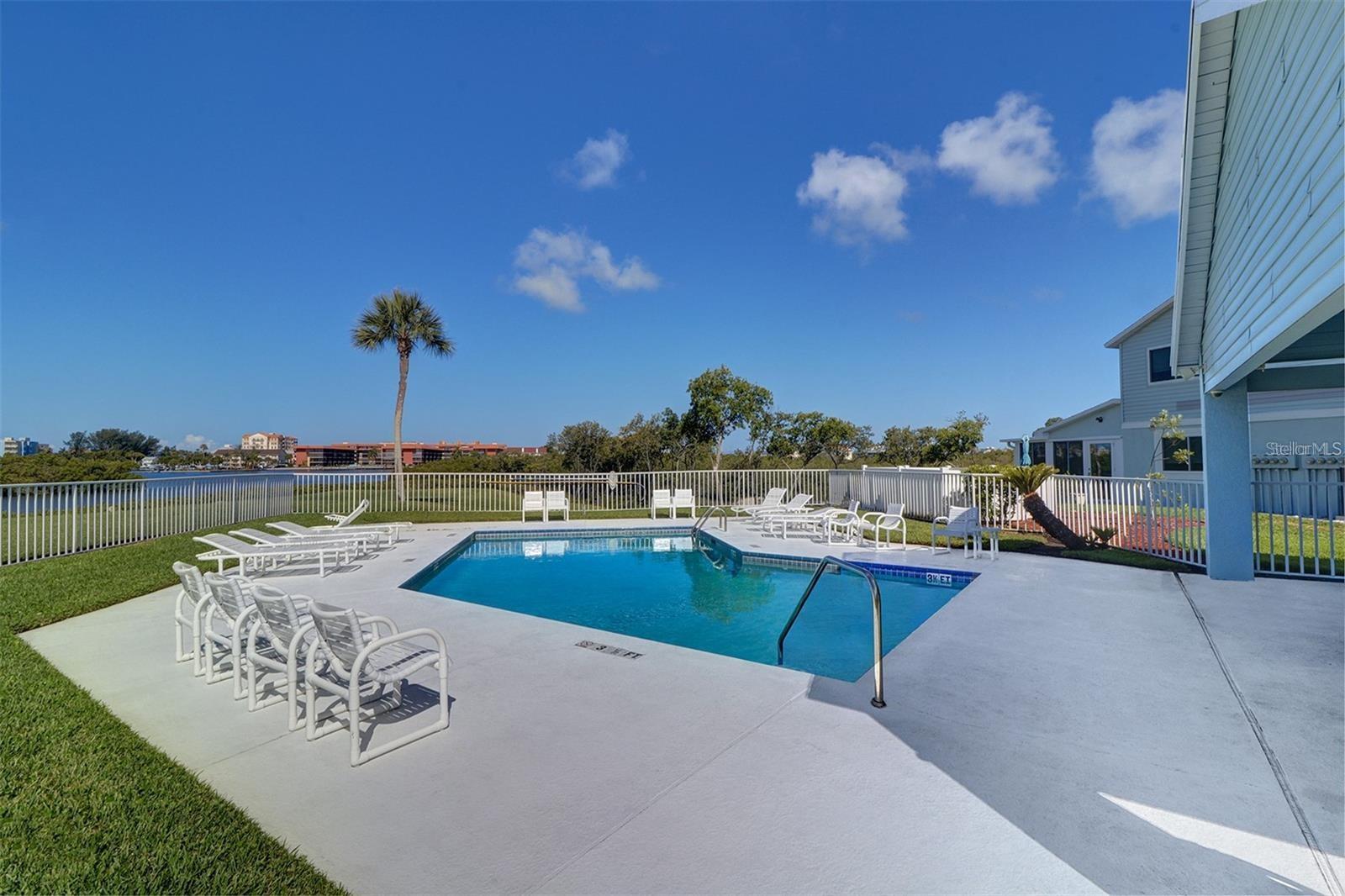 Image 38 of 44 For 9410 Tara Cay Court 15