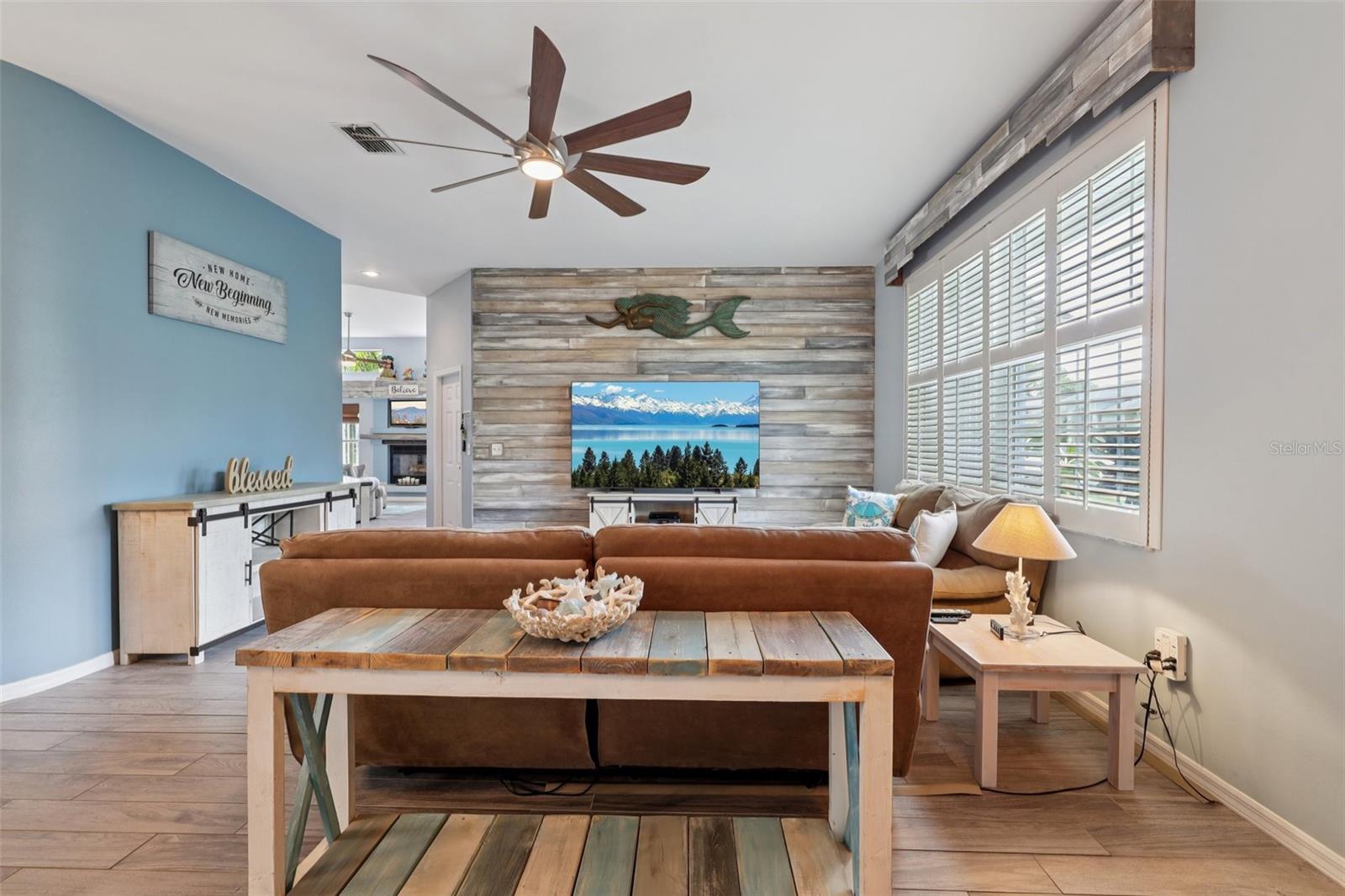 Image 12 of 93 For 18514 Avocet Drive