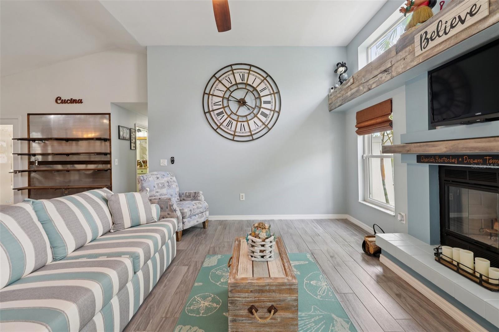 Image 20 of 93 For 18514 Avocet Drive