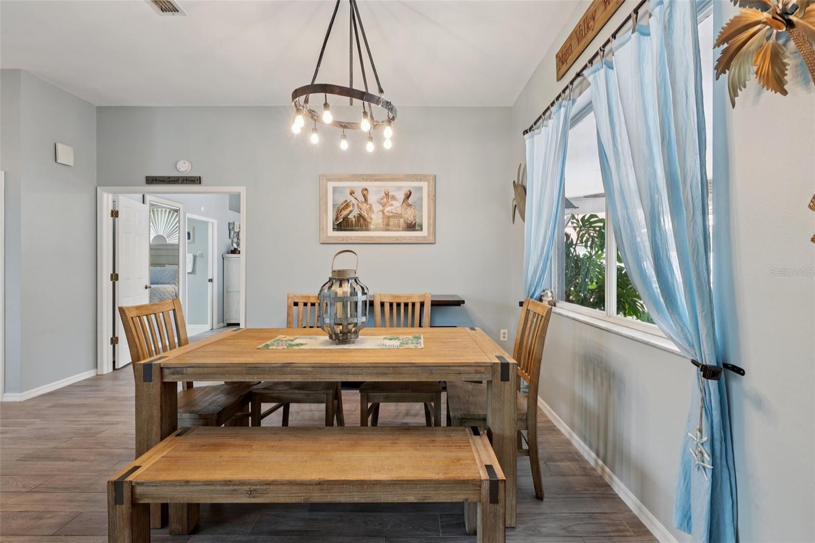 Image 28 of 93 For 18514 Avocet Drive