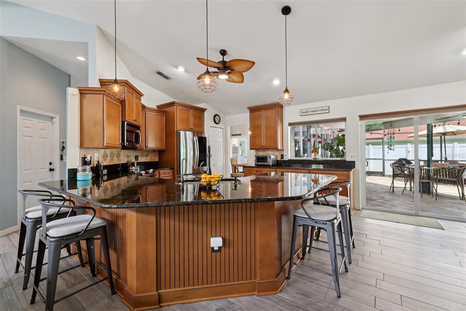 Image 30 of 93 For 18514 Avocet Drive