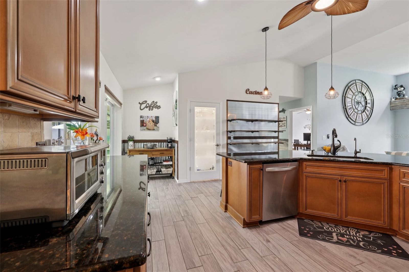 Image 34 of 93 For 18514 Avocet Drive