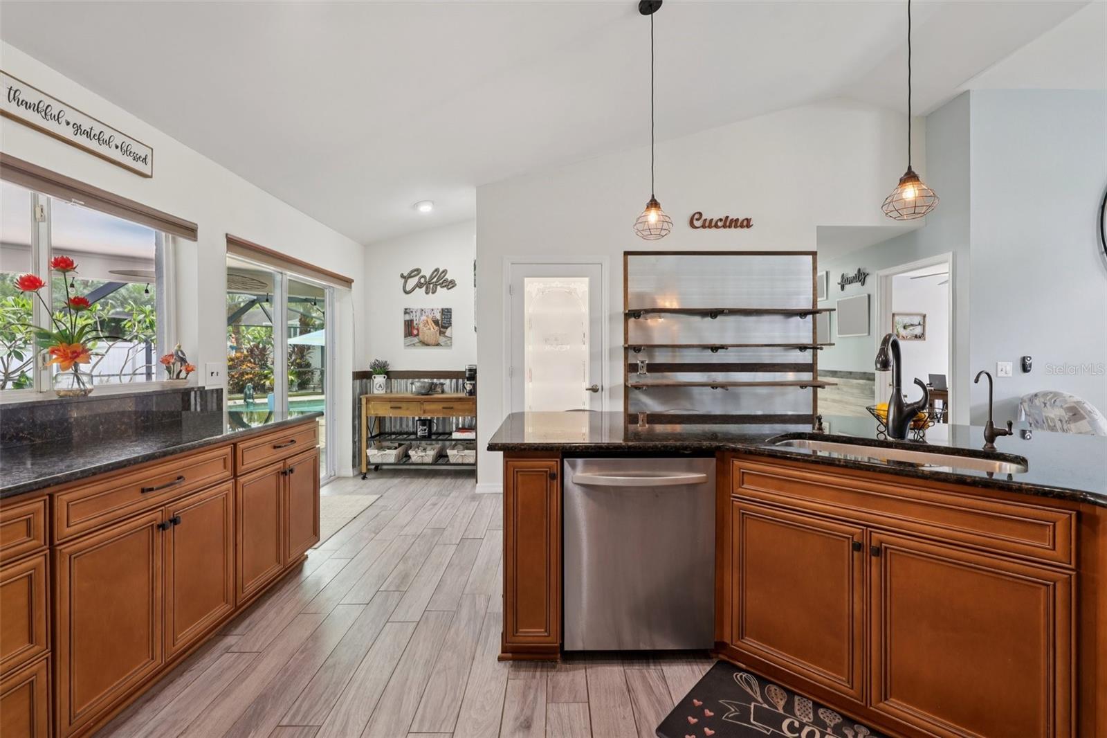 Image 36 of 93 For 18514 Avocet Drive