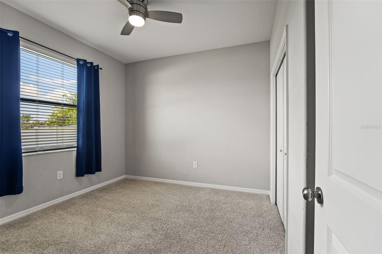 Image 18 of 41 For 335 Old Windsor Way