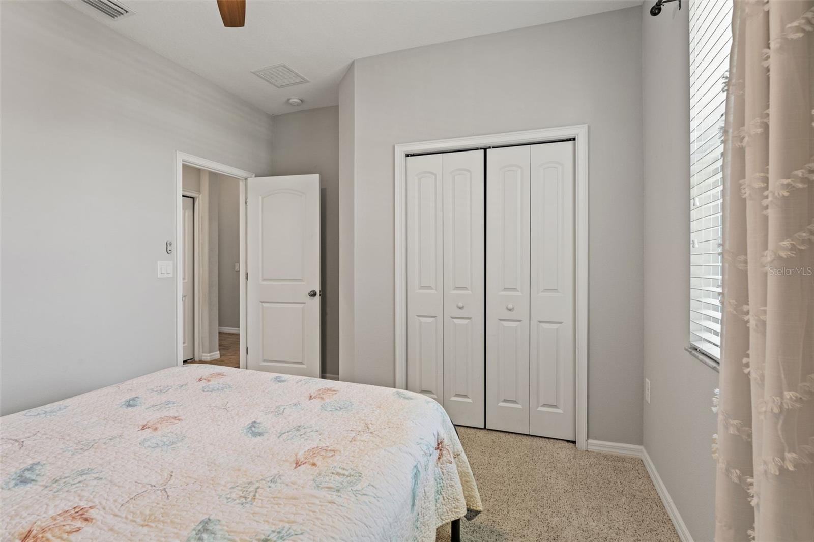 Image 27 of 41 For 335 Old Windsor Way