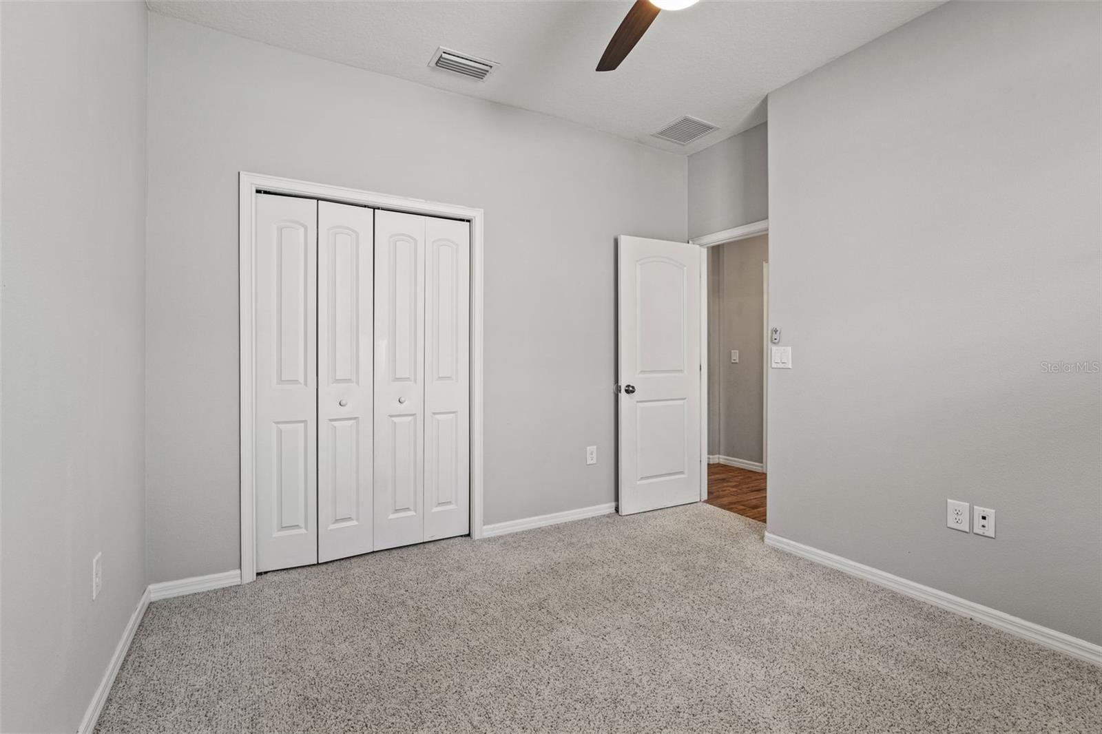 Image 31 of 41 For 335 Old Windsor Way
