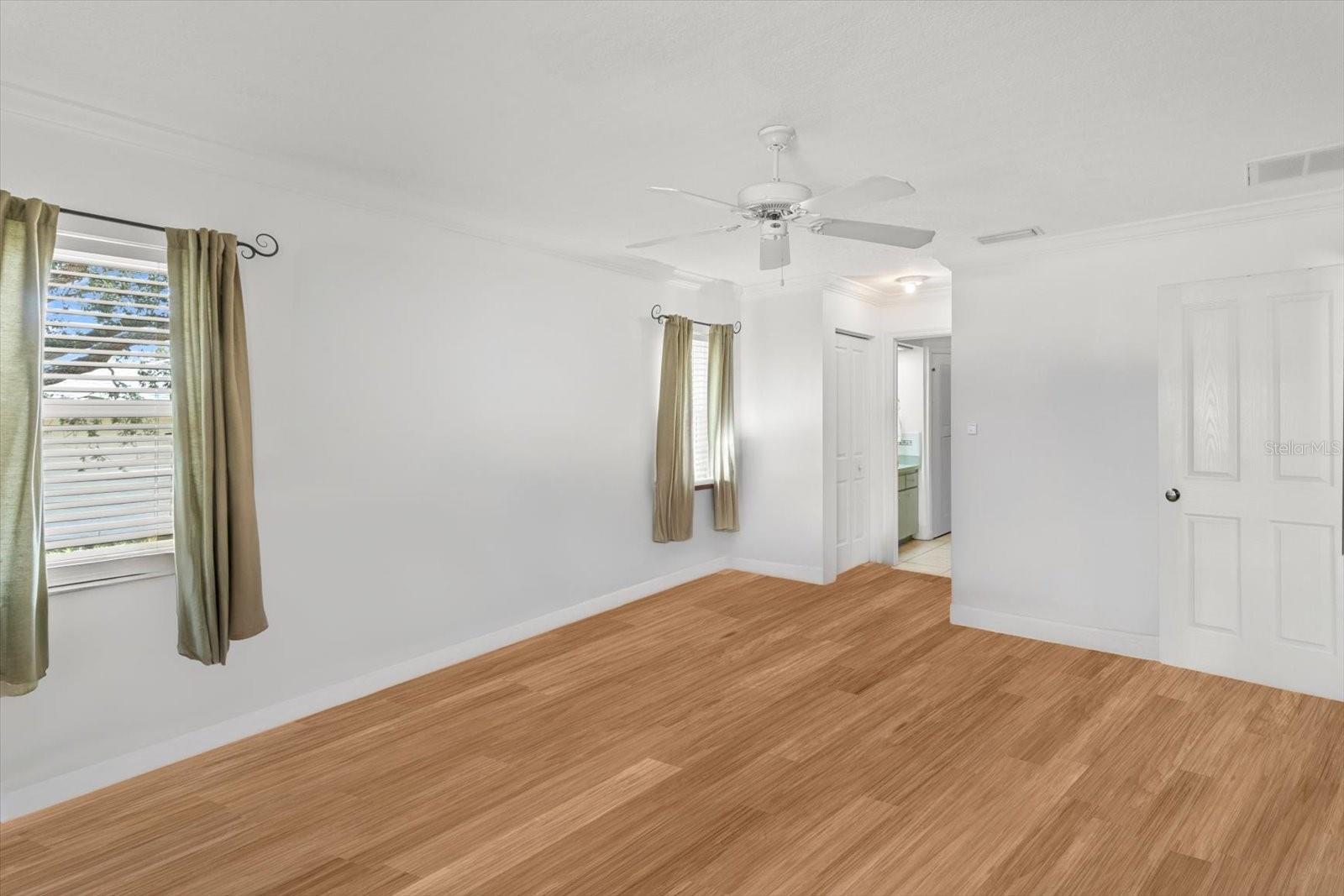 Listing photo id 22 for 1805 Overview Drive