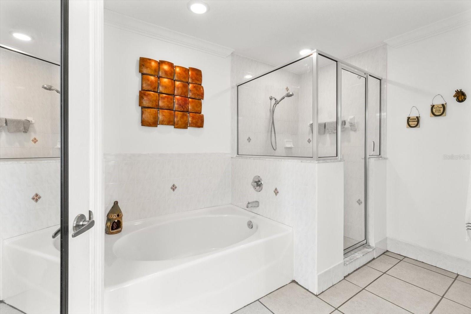 Listing photo id 25 for 1805 Overview Drive