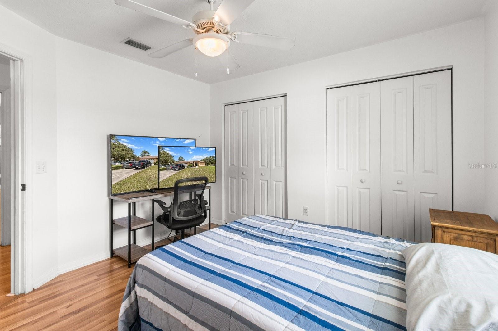 Listing photo id 29 for 1805 Overview Drive