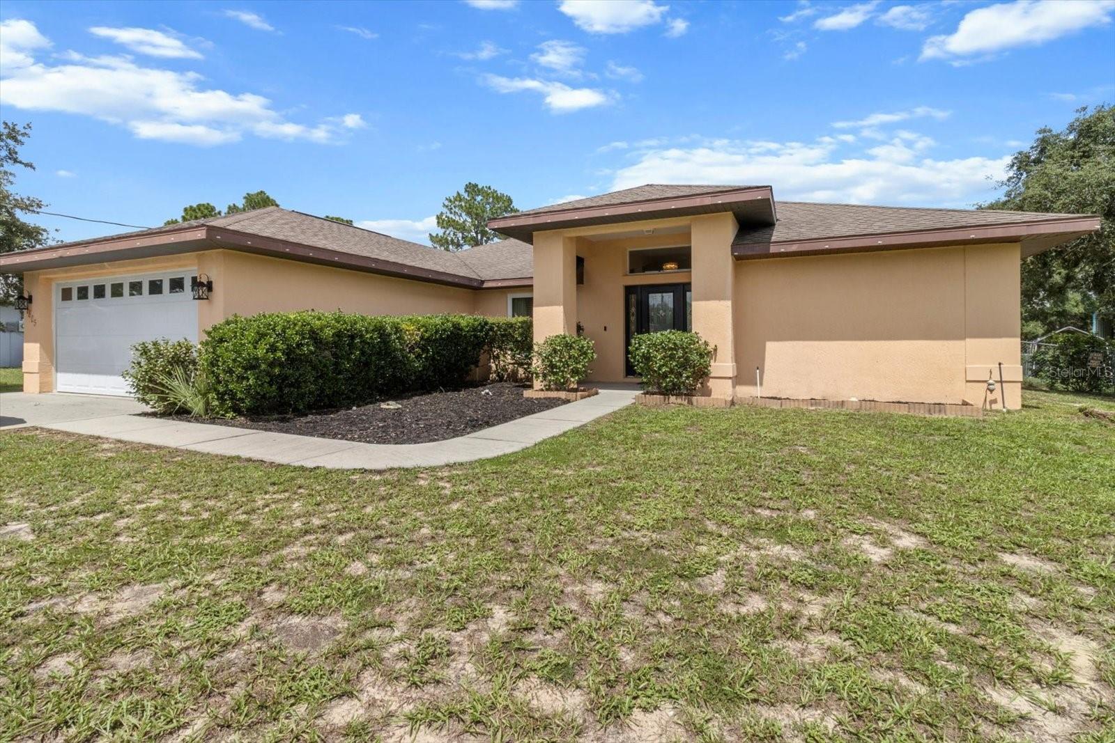 Listing photo id 39 for 1805 Overview Drive