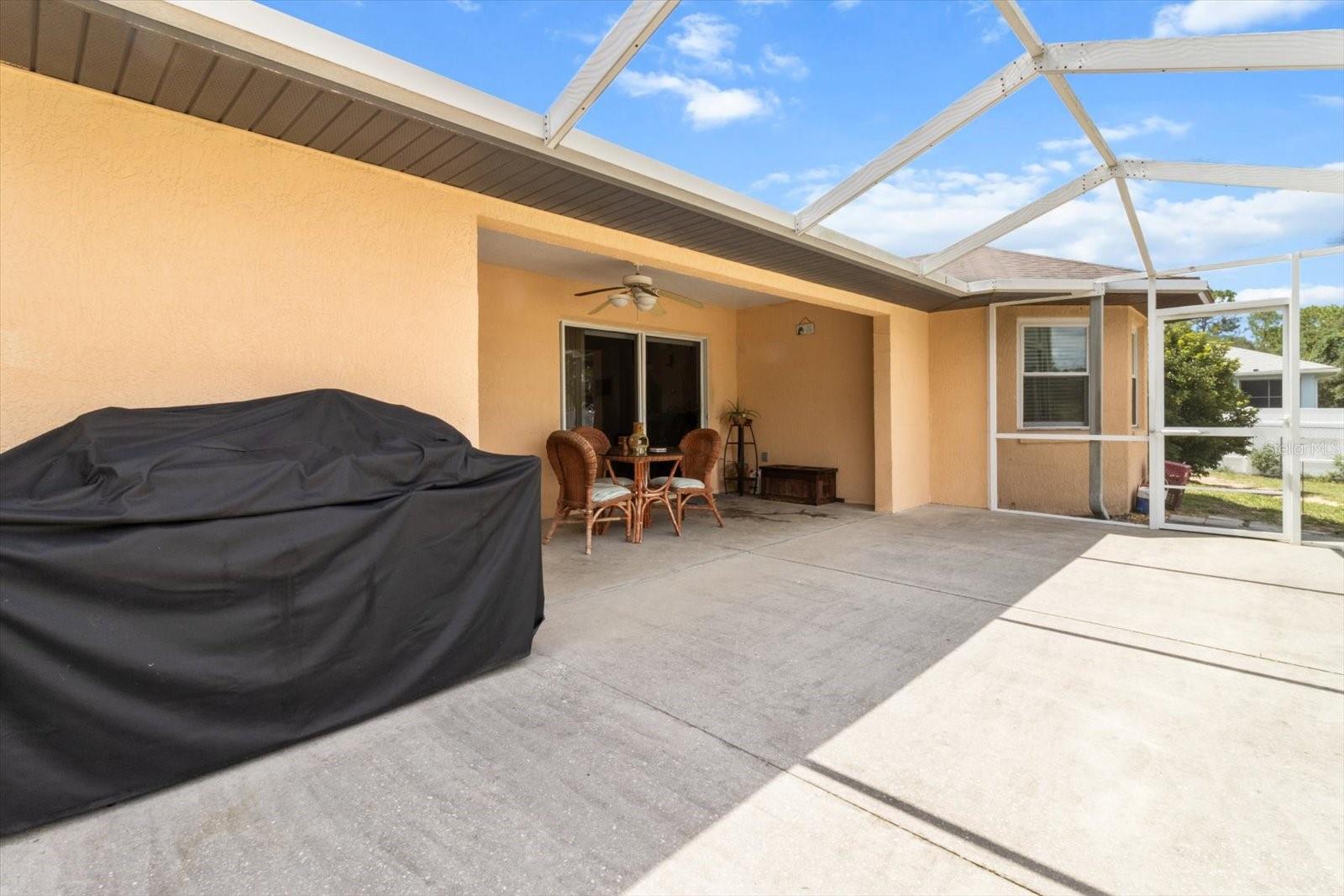 Listing photo id 41 for 1805 Overview Drive