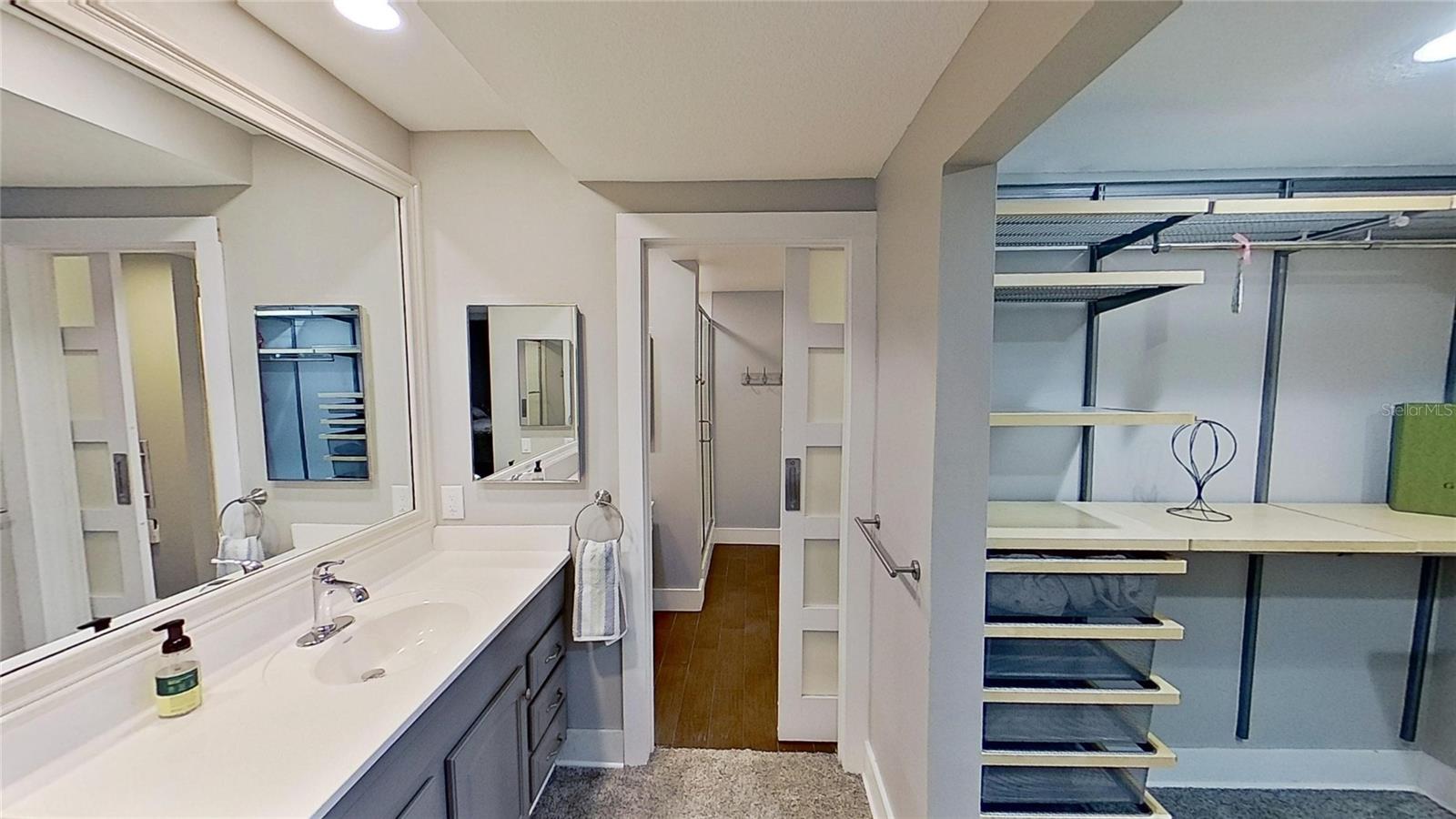 Image 5 of 18 For 1501 Gulf Boulevard 104