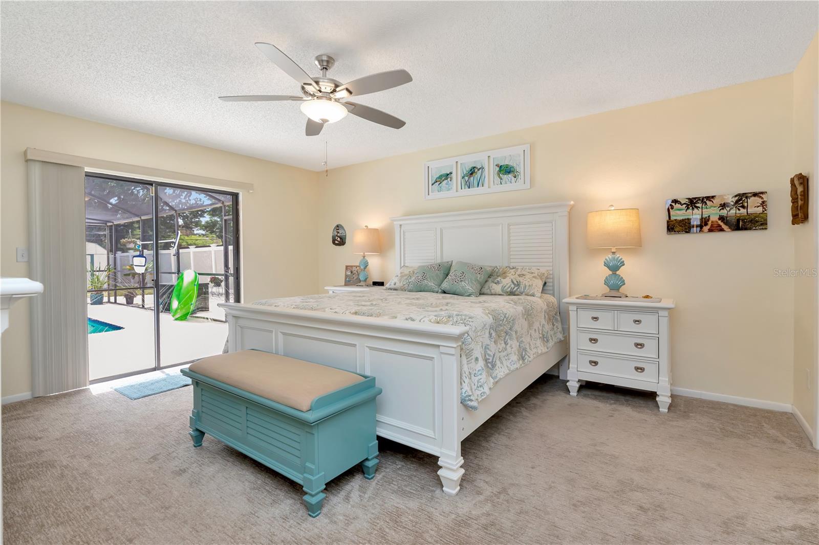 Listing photo id 18 for 5319 Cordova Way S