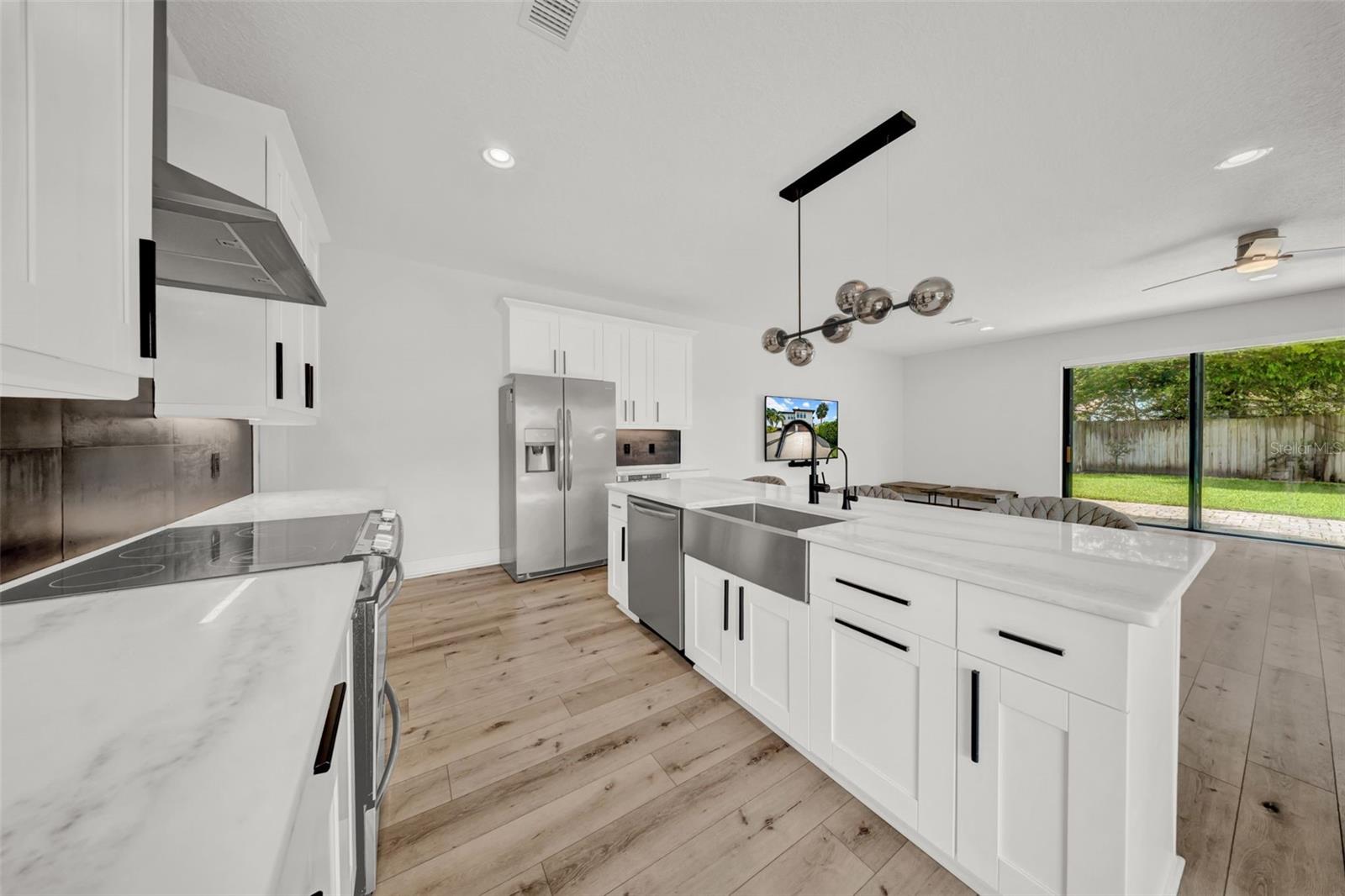 Image 10 of 52 For 4205 Fig Street 2