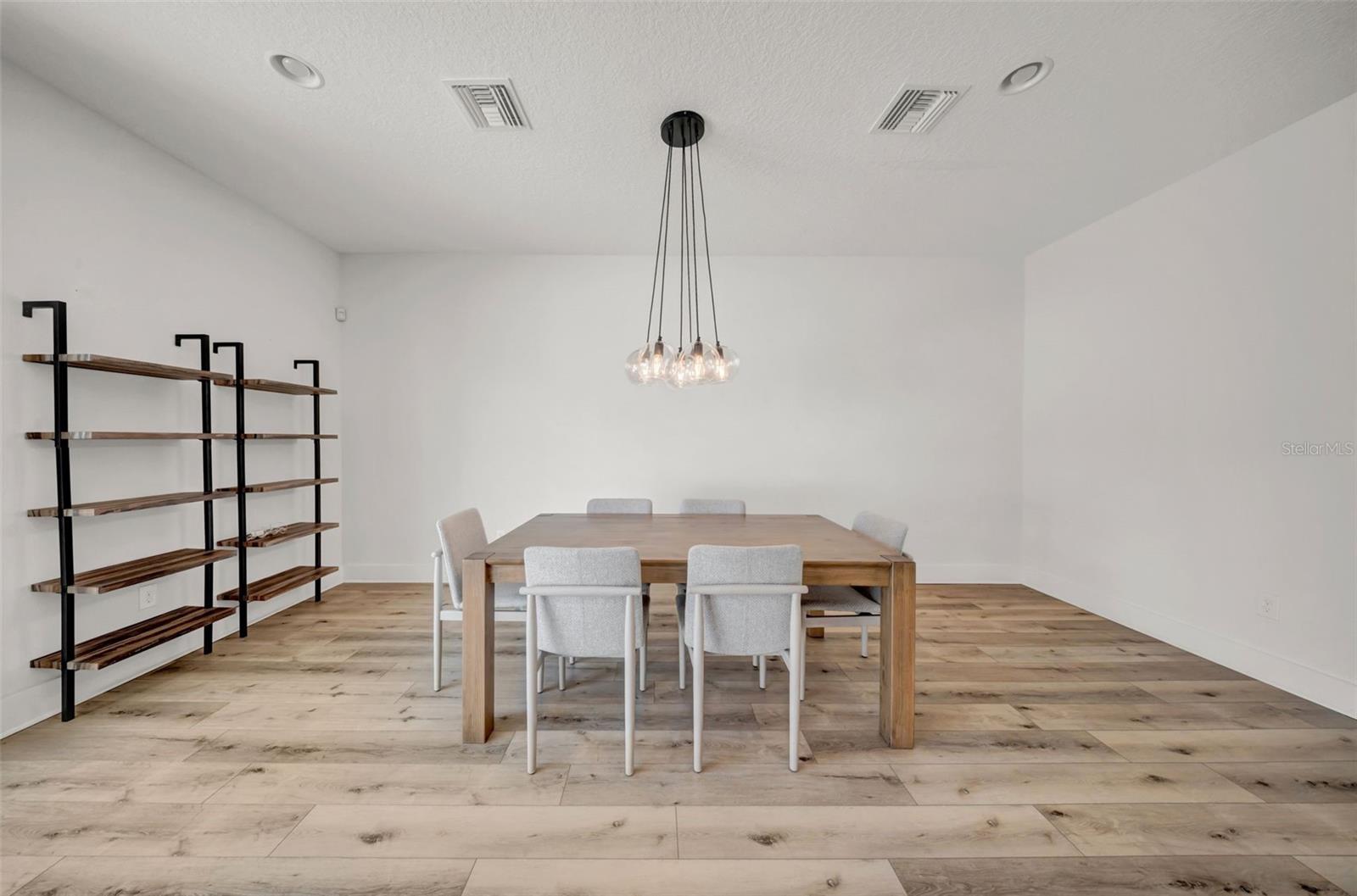 Image 19 of 52 For 4205 Fig Street 2