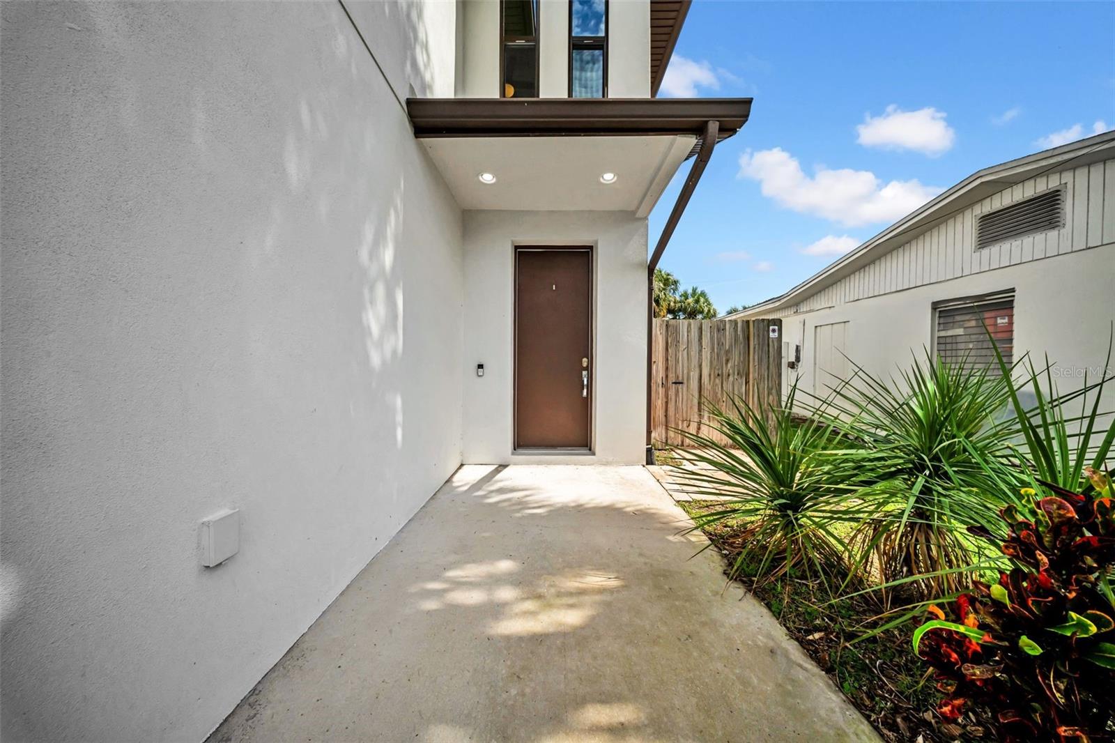 Image 3 of 52 For 4205 Fig Street 2