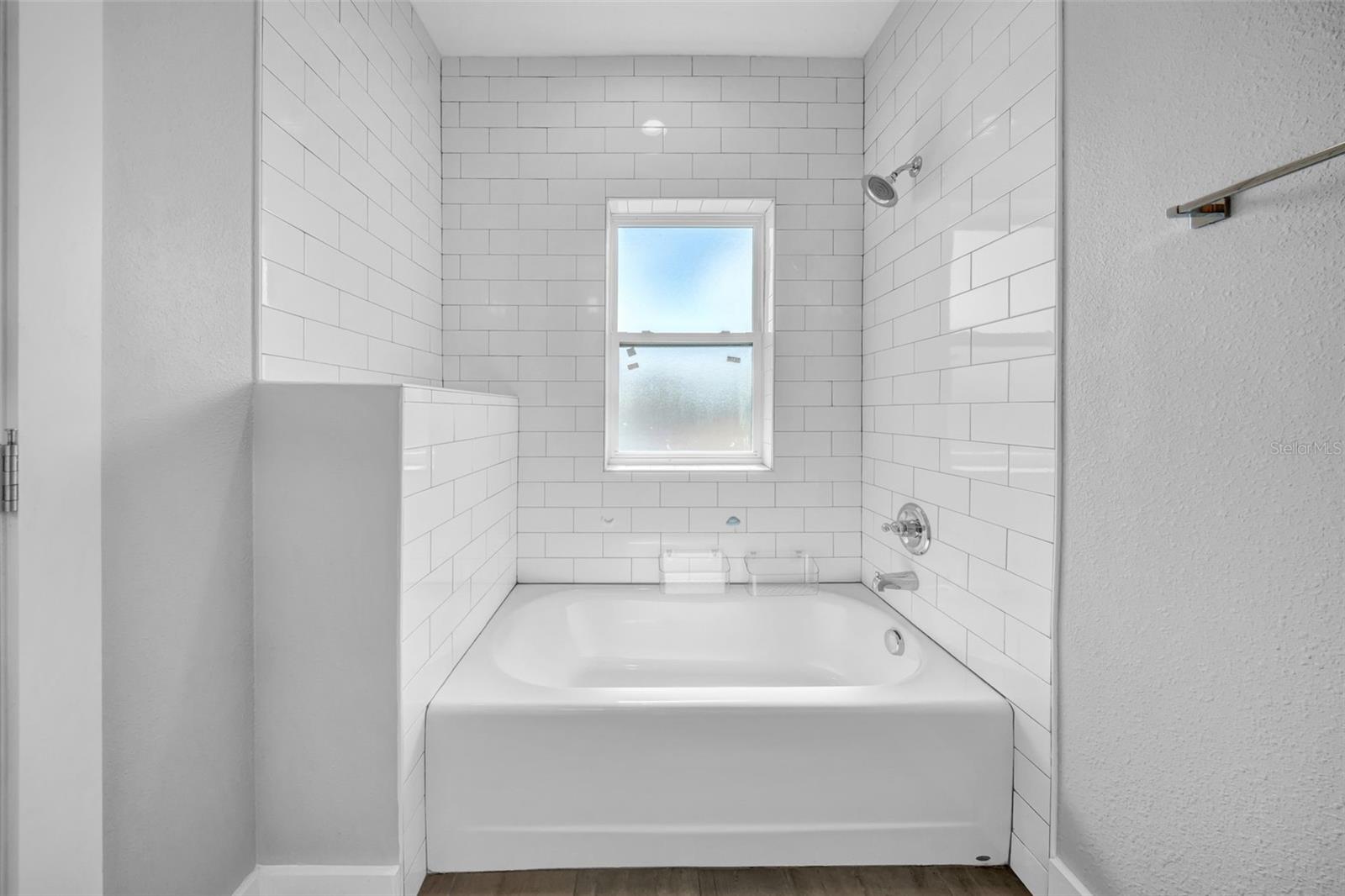 Image 39 of 52 For 4205 Fig Street 2