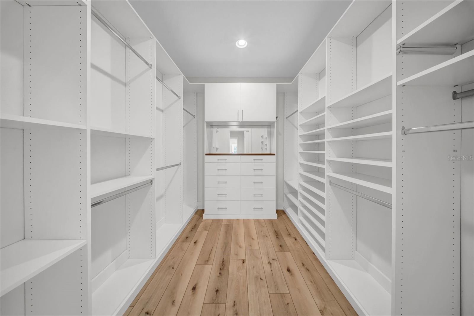 Image 42 of 52 For 4205 Fig Street 2