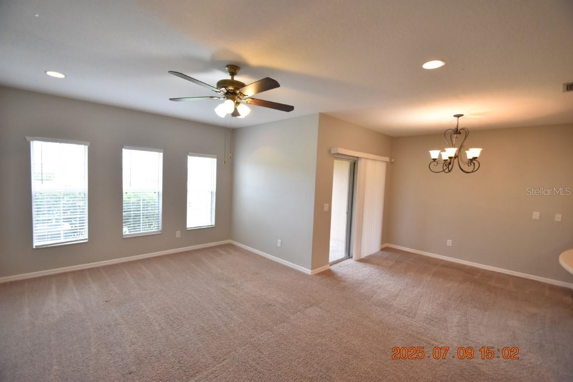 Image 18 of 52 For 2954 Birchcreek Drive