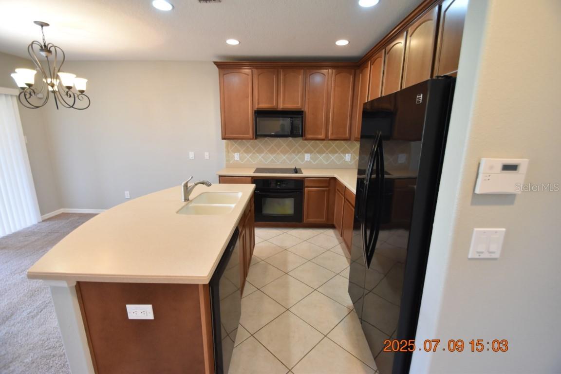 Image 26 of 52 For 2954 Birchcreek Drive