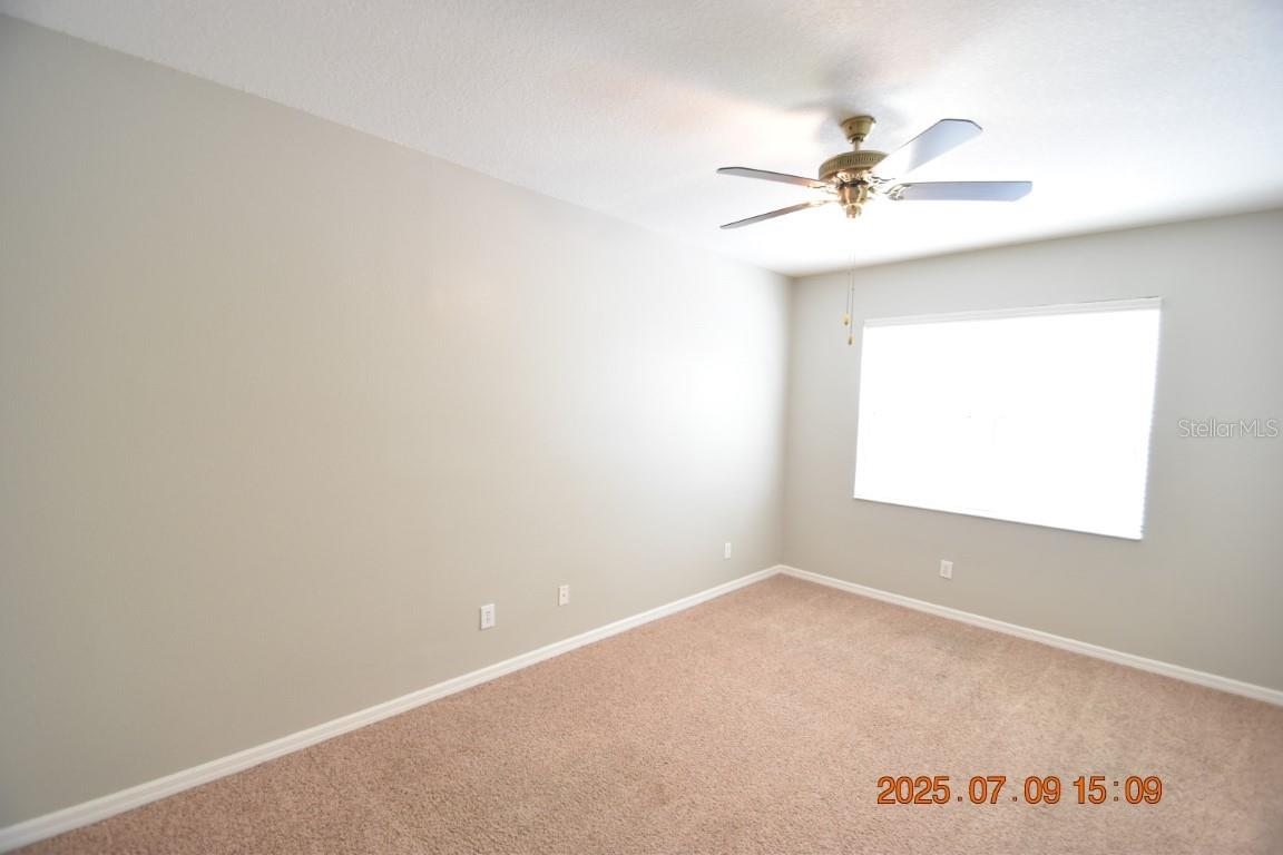 Image 38 of 52 For 2954 Birchcreek Drive