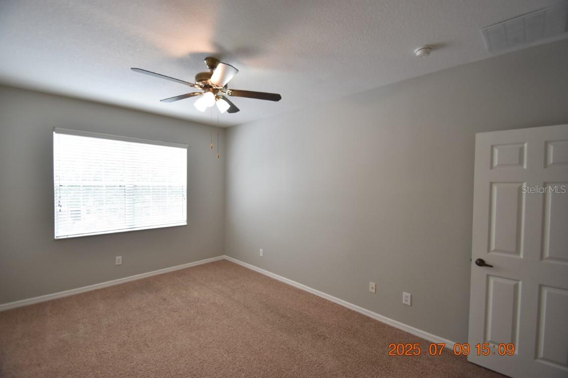 Image 39 of 52 For 2954 Birchcreek Drive