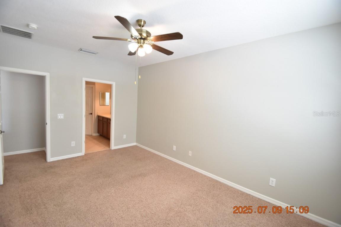Image 41 of 52 For 2954 Birchcreek Drive