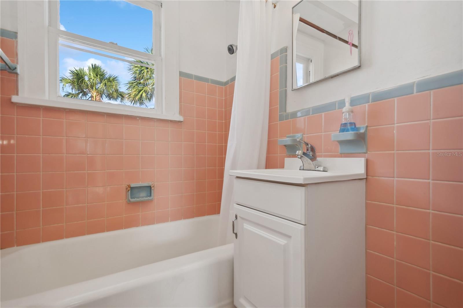 Listing photo id 30 for 102 11th Avenue