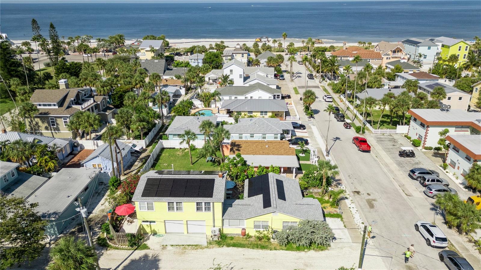 Listing photo id 3 for 102 11th Avenue