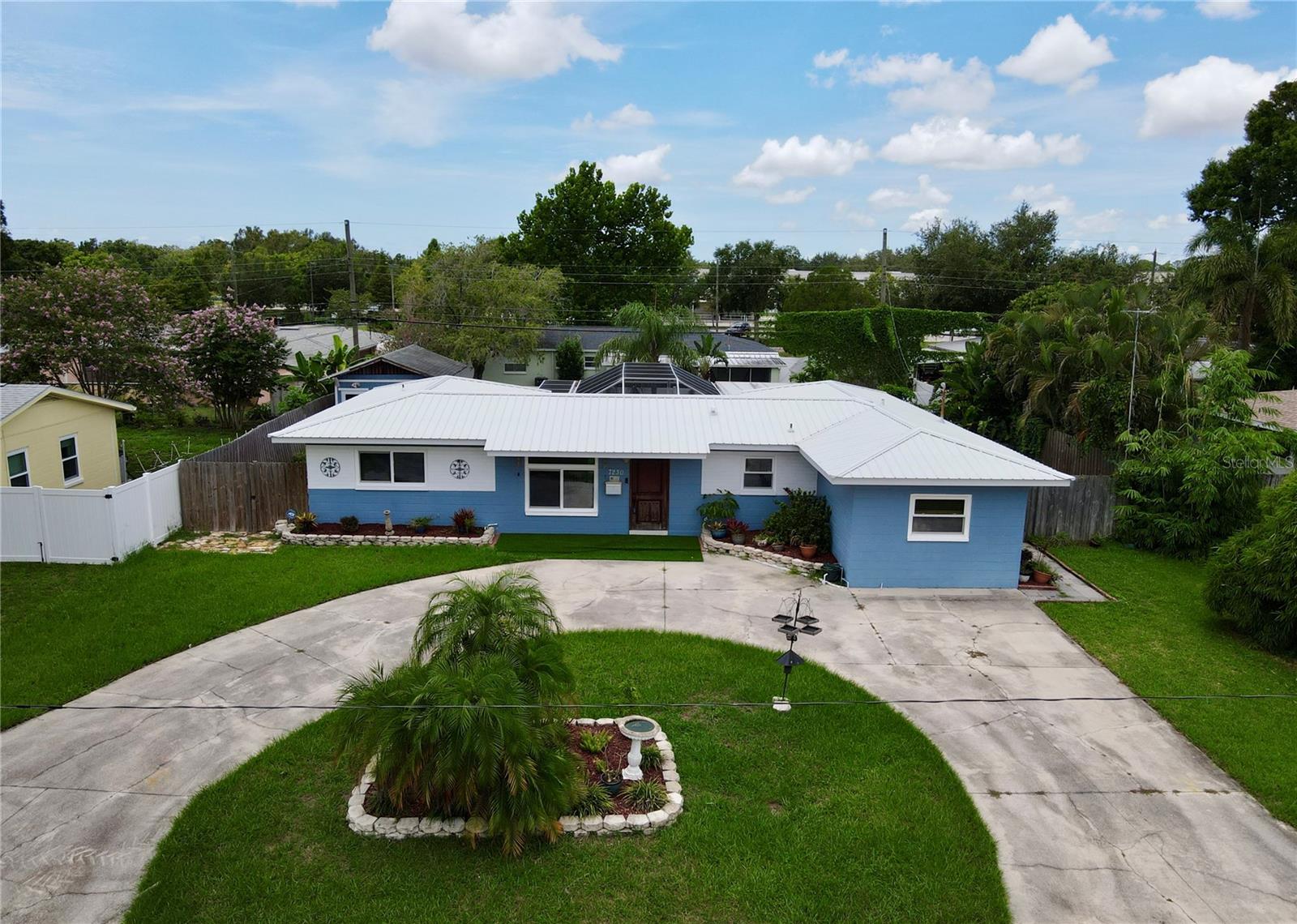 Image 2 of 50 For 7230 17th Lane N