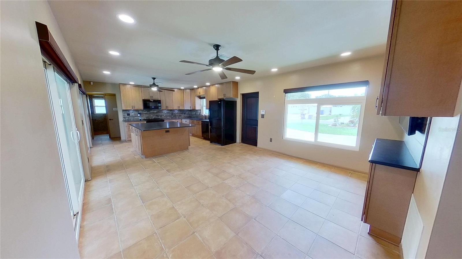 Image 21 of 50 For 7230 17th Lane N