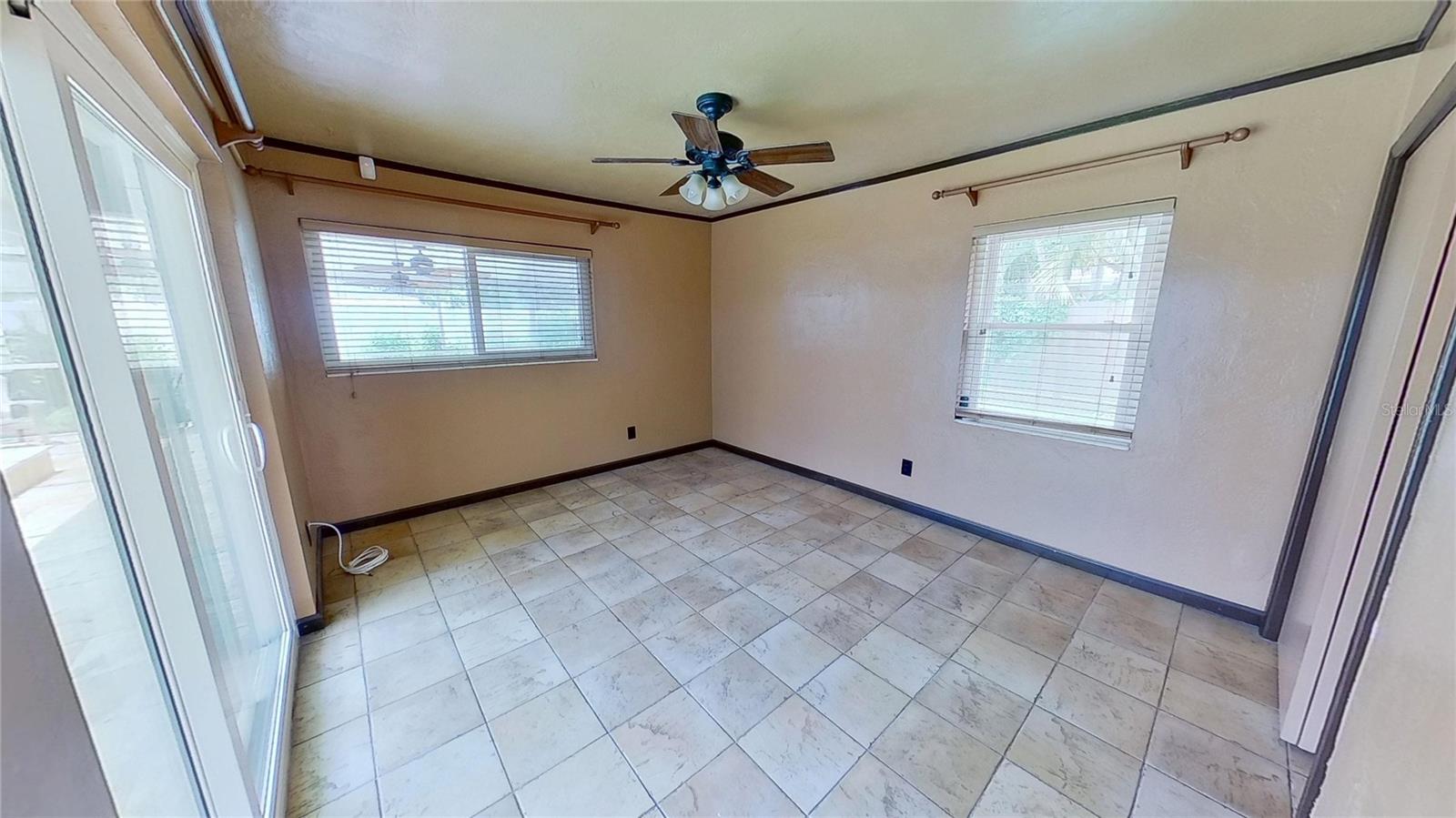 Image 26 of 50 For 7230 17th Lane N